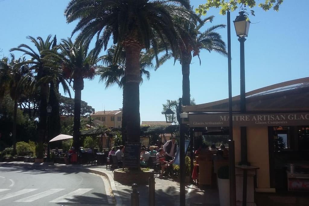 Studio 4 Pers Coeur Du Lavandou 5Mn A Pied Des Plages Le Lavandou Zewnętrze zdjęcie
